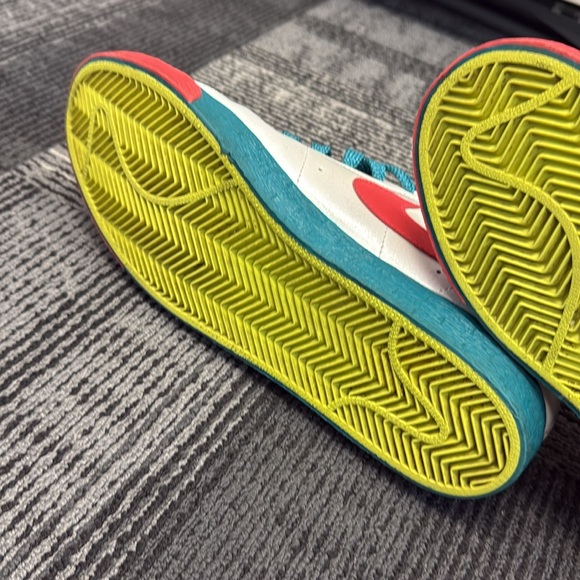 Vintage 2009 Nike Blazer High Tops Leather Shoes White Teal Red/Orange Womens - Picture 5 of 5